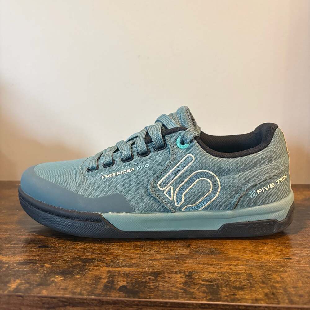 Five Ten Freerider Pro Primeblue Womens 7 Mountain Bike Shoes GZ4653